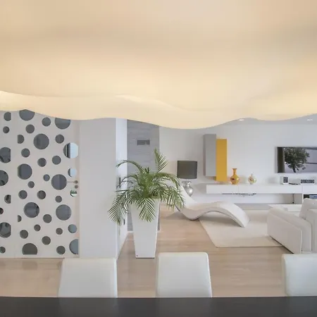 Willa Madeira Luxo - Superb Luxury Seaviews Hot-tub 10 Guests