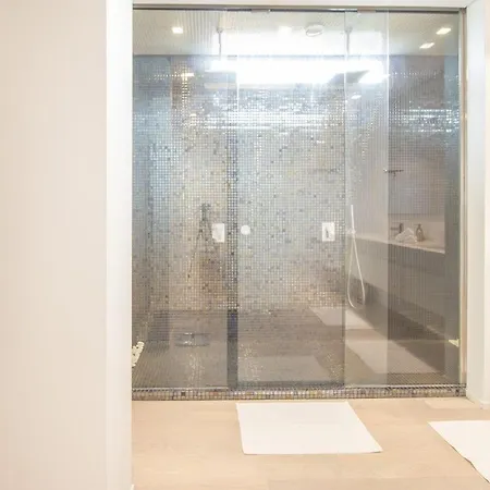 Madeira Luxo - Superb Luxury Seaviews Hot-tub 10 Guests פונשל